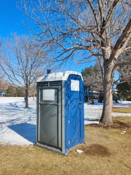 Best Portable Shower Rental  in Fritz Creek, AK